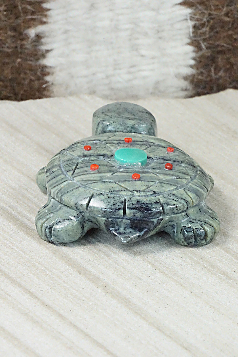 Turtle Zuni Fetish Carving - Reynold Lunasee