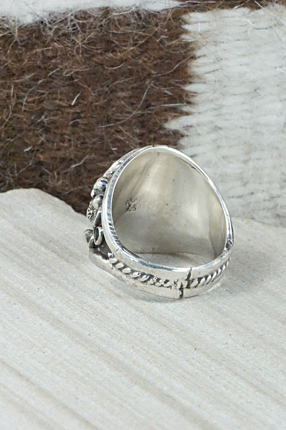 Turquoise & Sterling Silver Ring - Gilbert Smith - Size 10