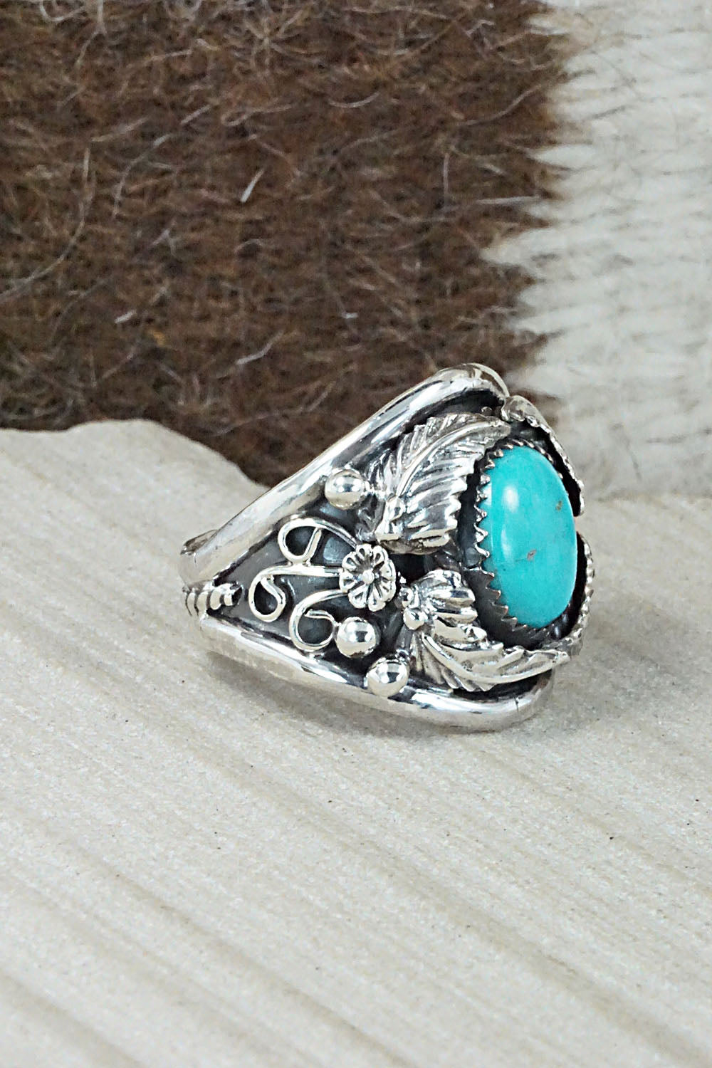Turquoise & Sterling Silver Ring - Gilbert Smith - Size 10