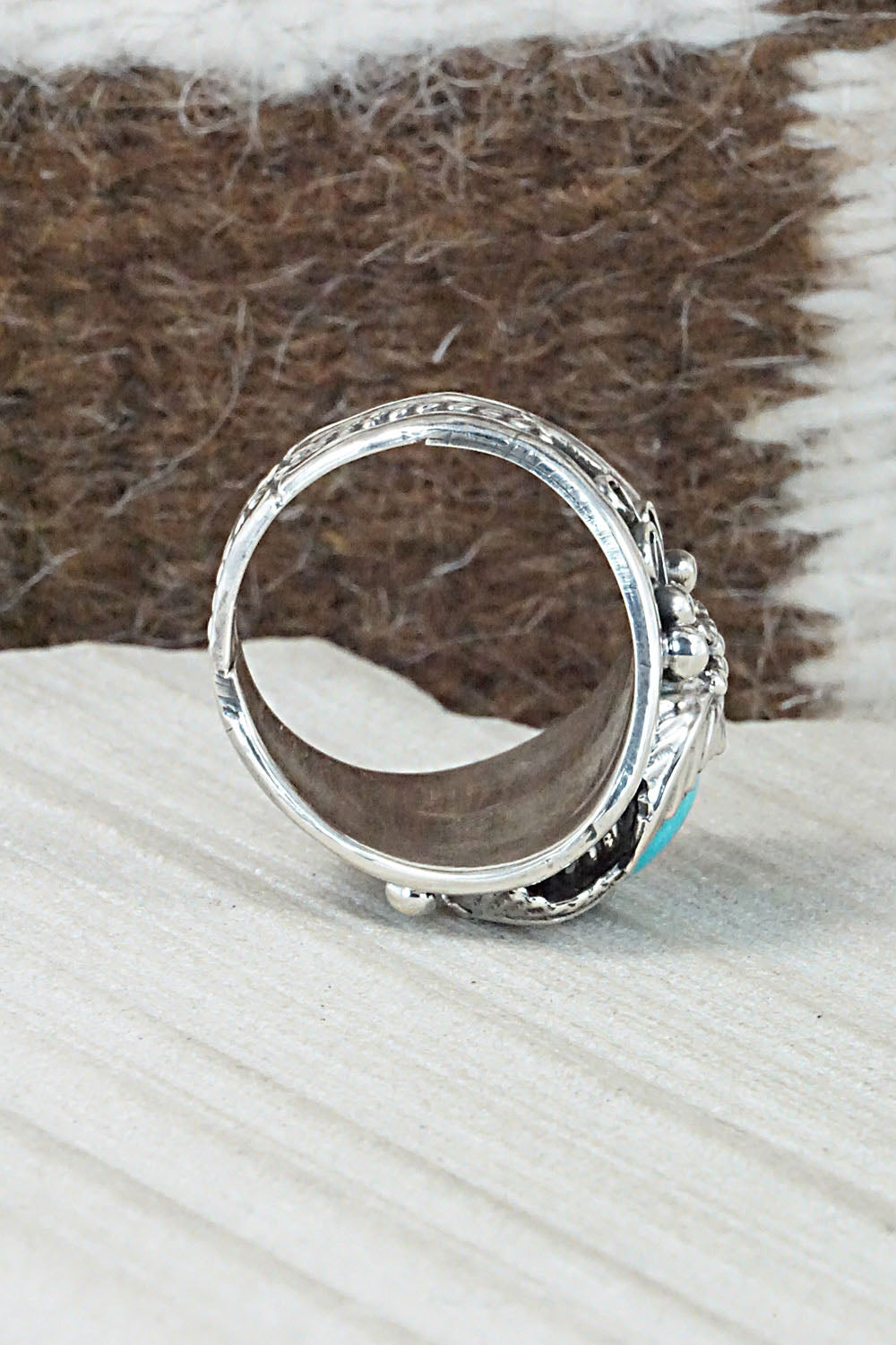 Turquoise & Sterling Silver Ring - Gilbert Smith - Size 10