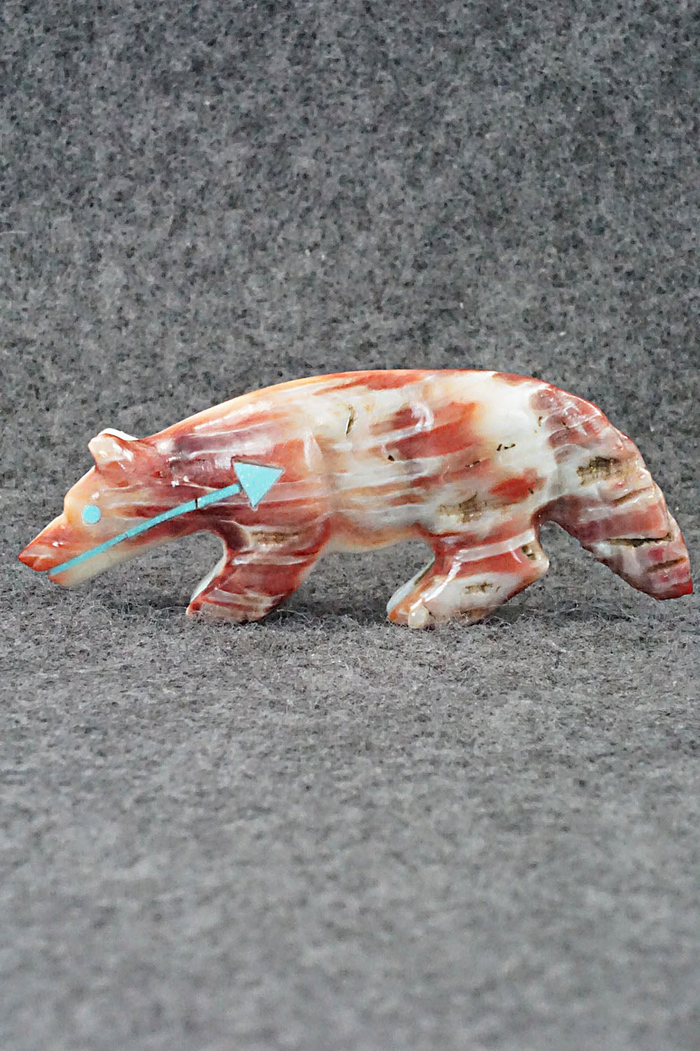 Wolf Zuni Fetish Carving - Andres Quandelacy
