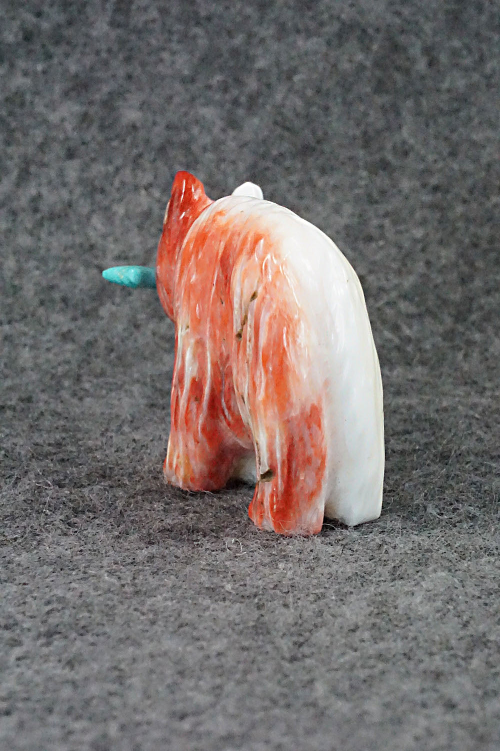 Bear Zuni Fetish Carving - Andres Quandelacy