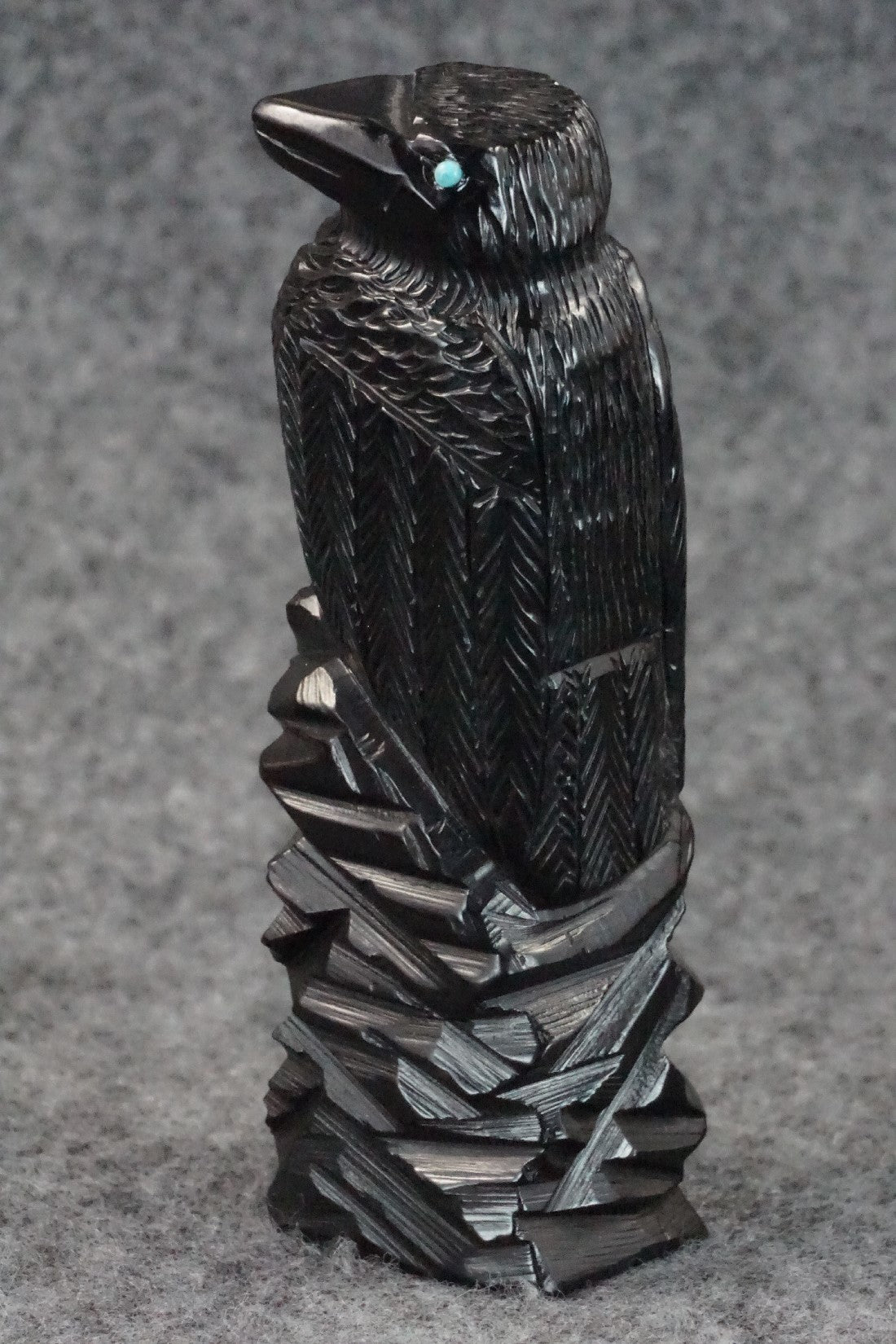 Crow Zuni Fetish Carving - Mike Tucson