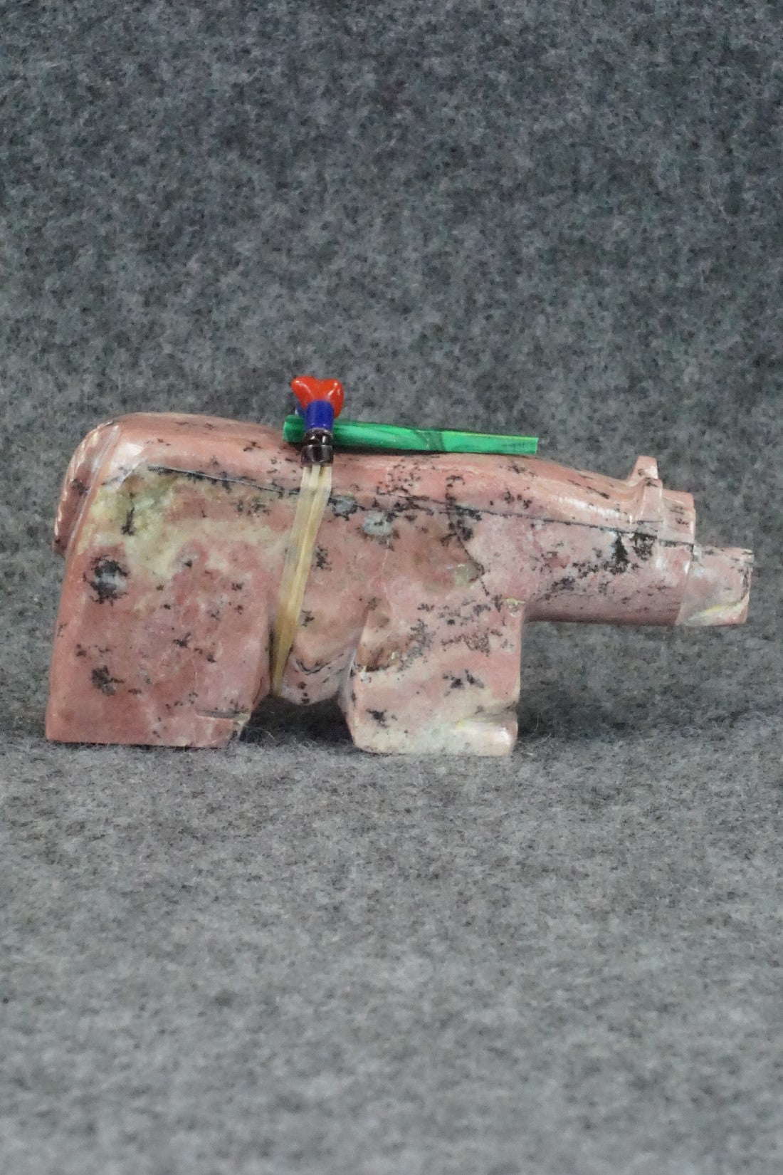 Bear Zuni Fetish Carving - Alex Tsethlikai