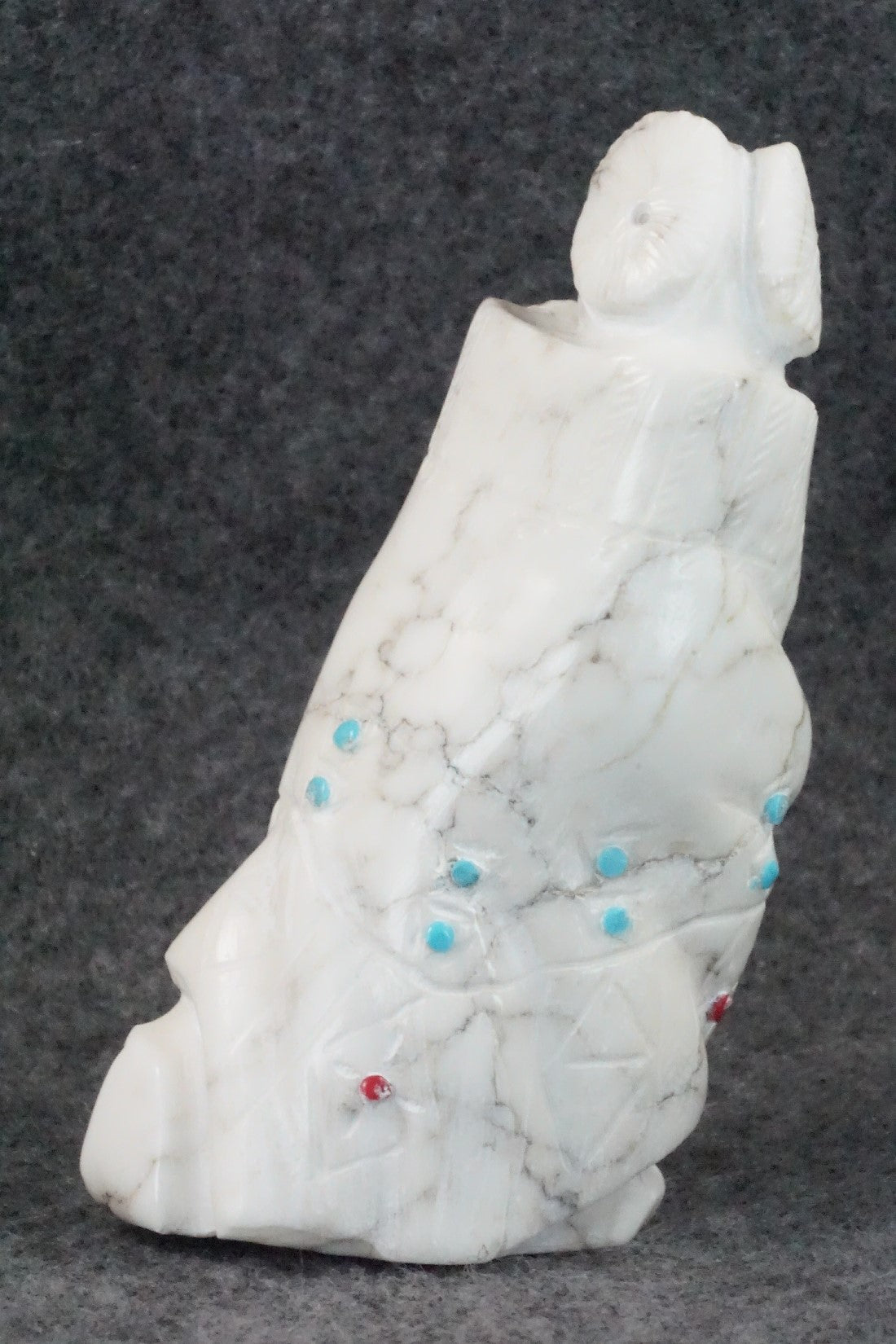 Corn Maiden Zuni Fetish Carving - Derrick Kaamasee