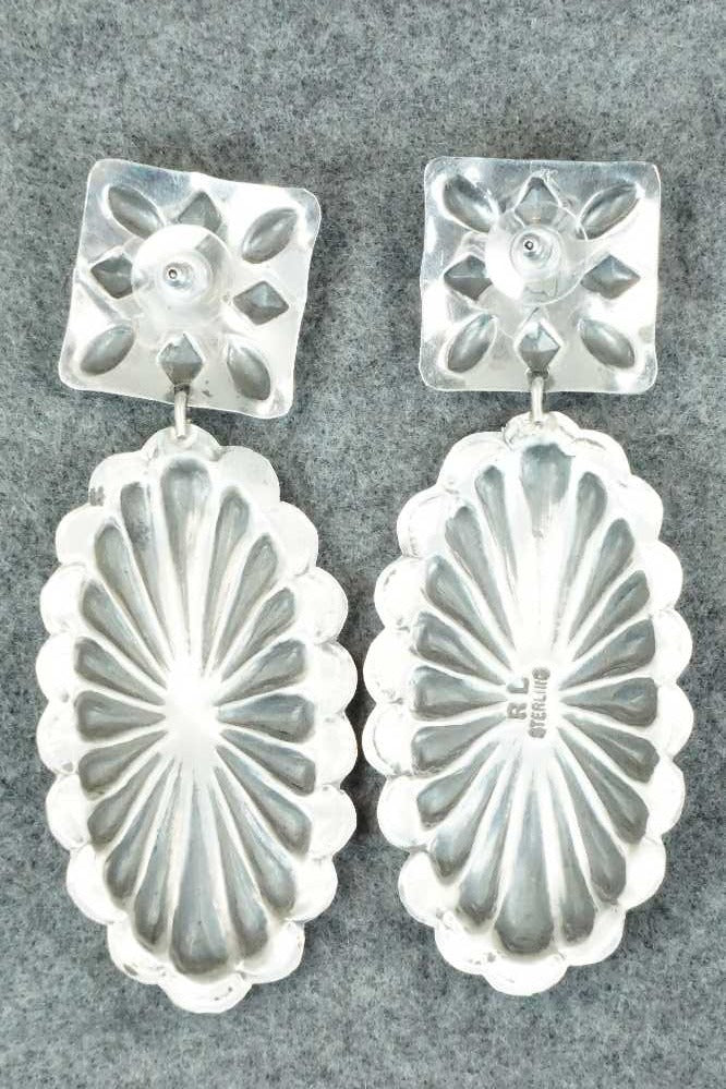 Spiny Oyster and Sterling Silver Earrings - Rita Lee