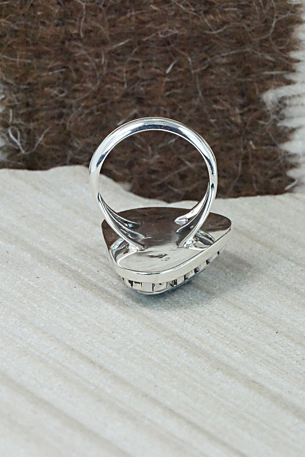Turquoise & Sterling Silver Ring - Mike Smith - Size 6.5