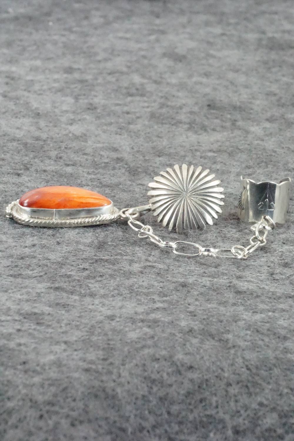 Spiny Oyster & Sterling Silver Earring Cuff Chain - Verley Betone