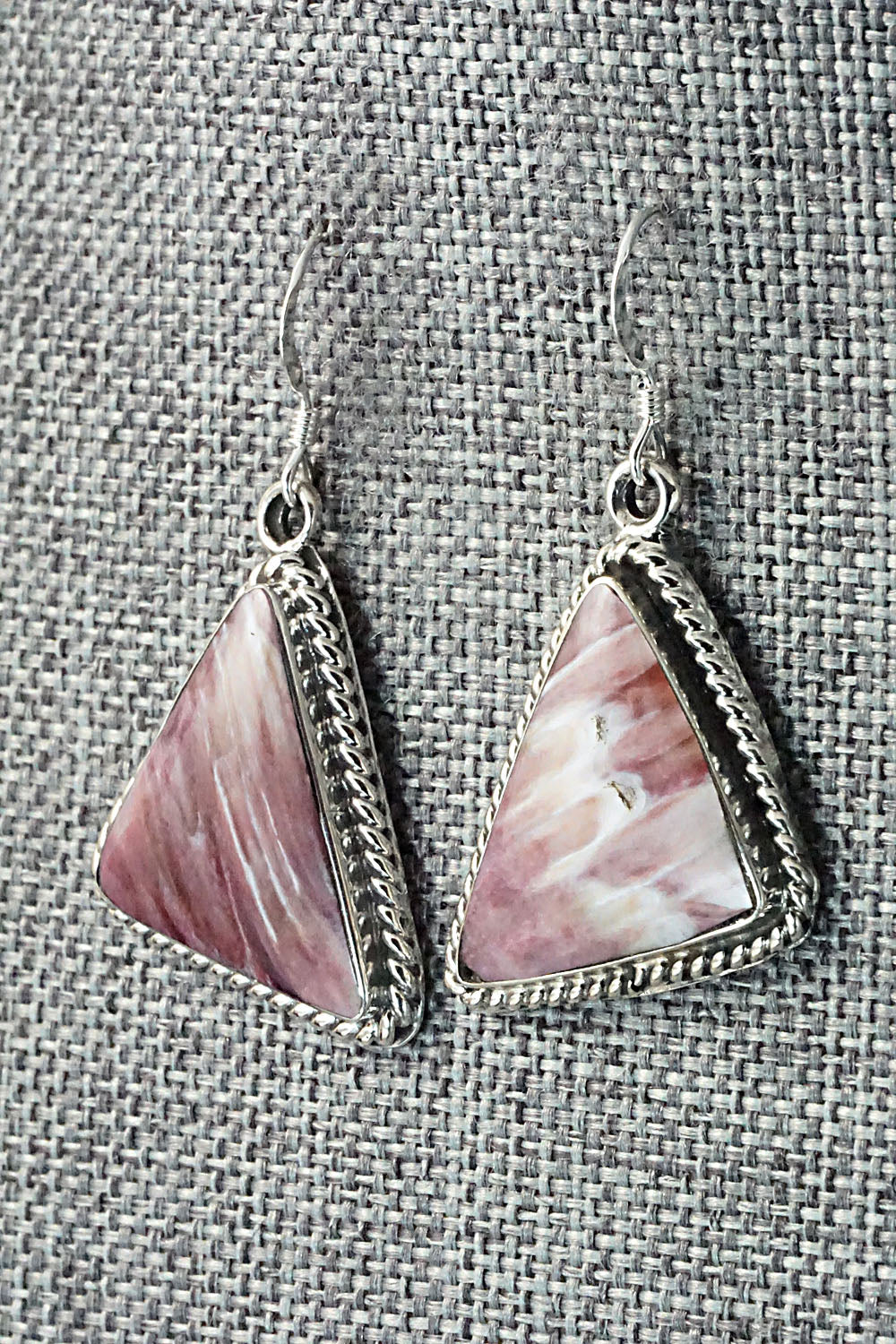 Spiny Oyster & Sterling Silver Earrings - Sheen Yazzie