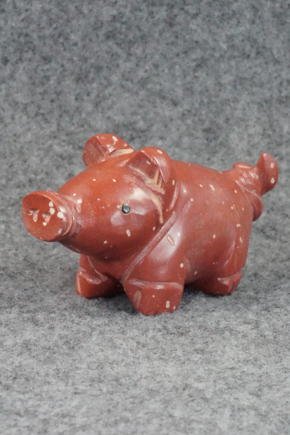 Pig Zuni Fetish Carving - Louise Ponchuella