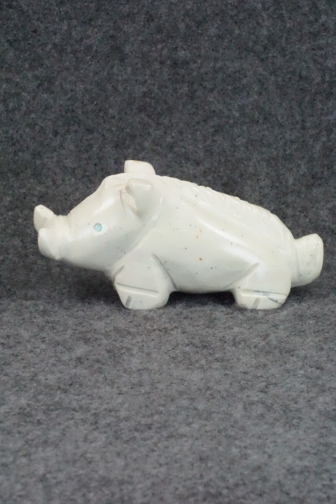 Hog Zuni Fetish Carving - Louise Ponchuella
