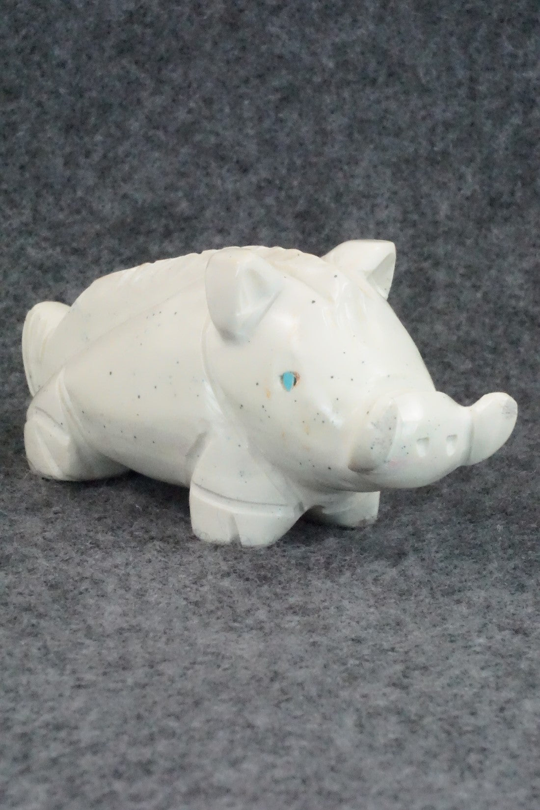 Hog Zuni Fetish Carving - Louise Ponchuella