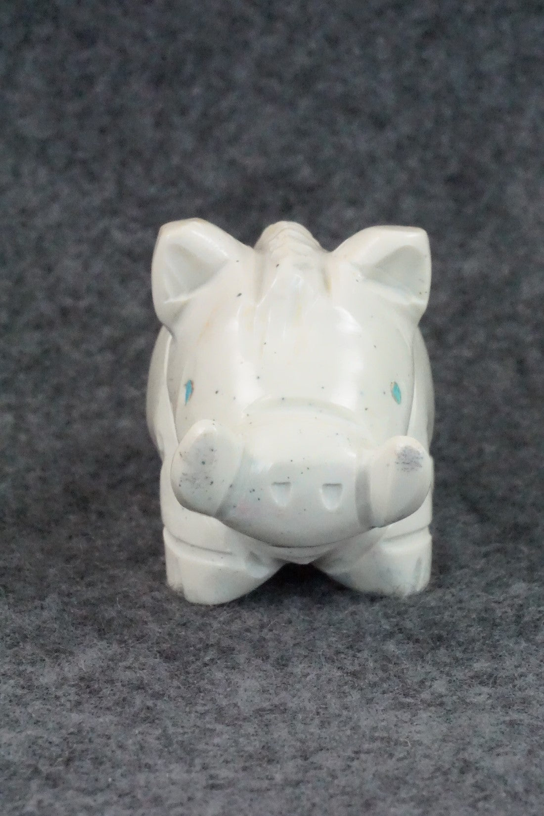 Hog Zuni Fetish Carving - Louise Ponchuella