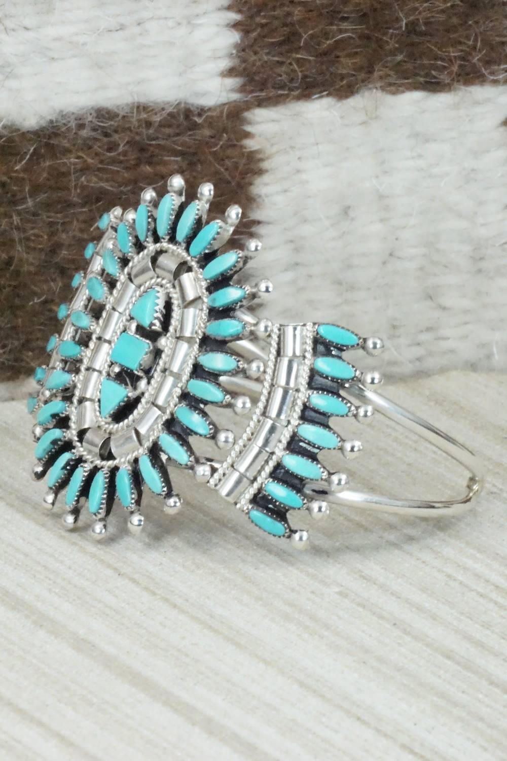 Turquoise & Sterling Silver Bracelet - Evonne Hustito