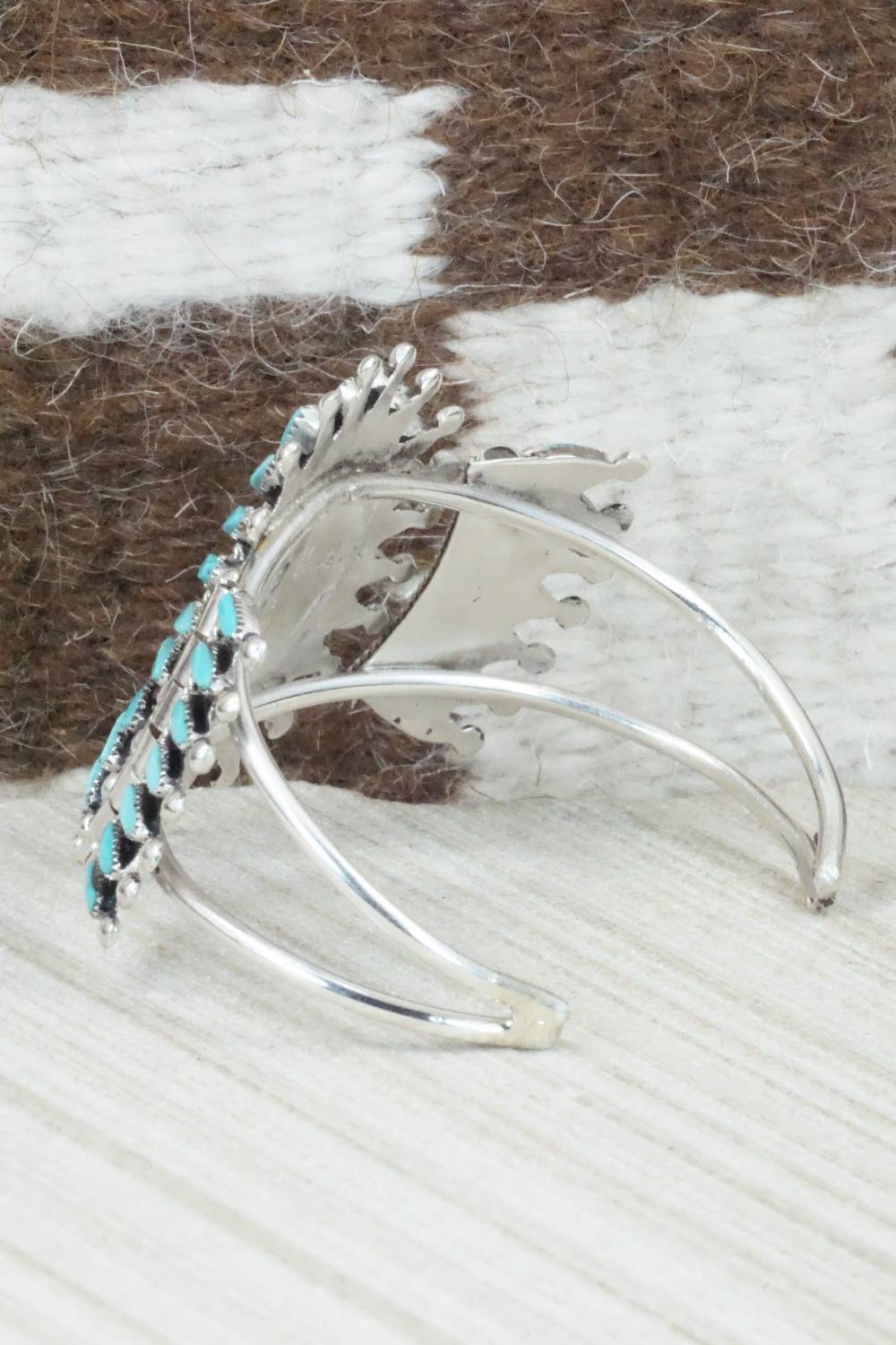 Turquoise & Sterling Silver Bracelet - Evonne Hustito