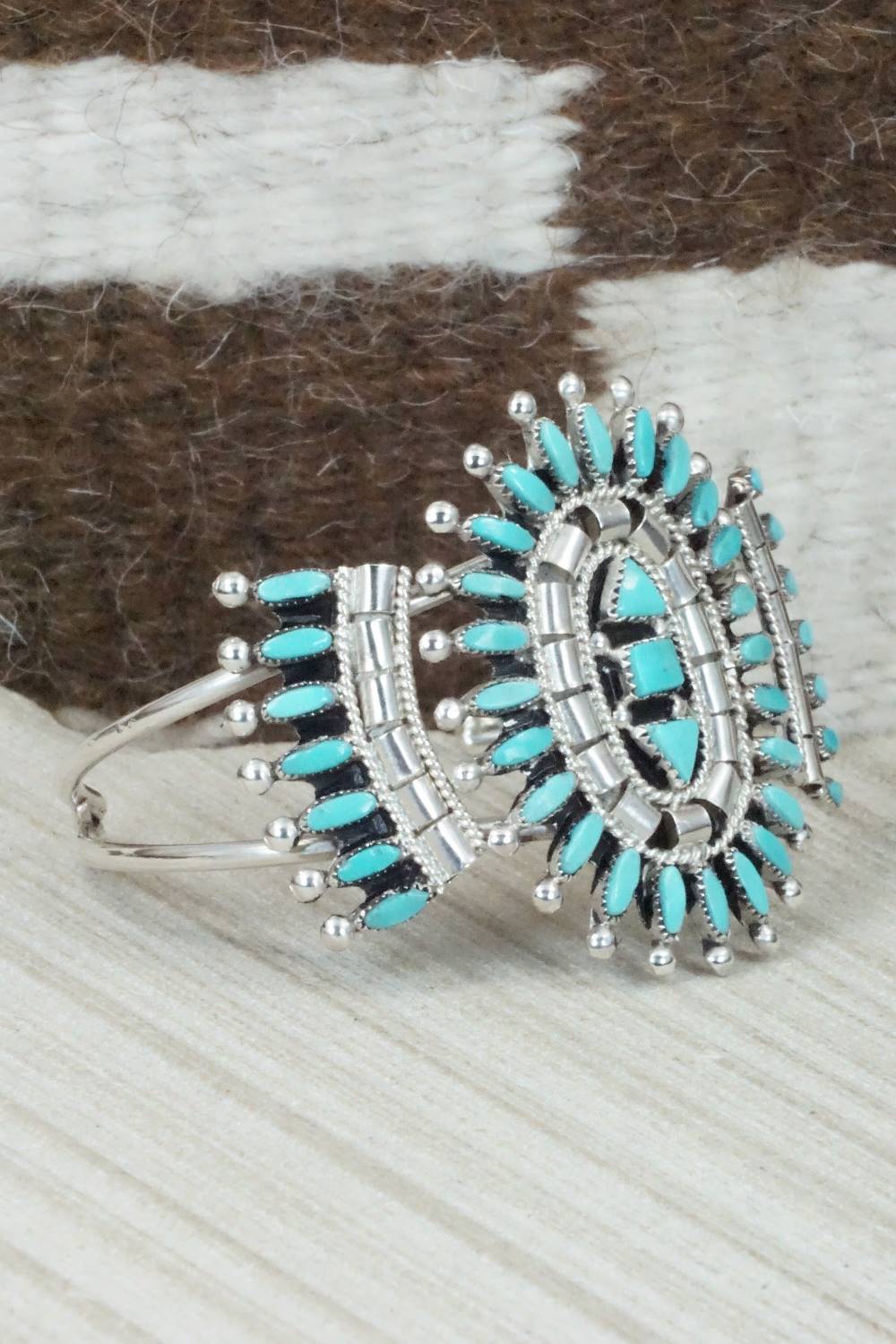 Turquoise & Sterling Silver Bracelet - Evonne Hustito