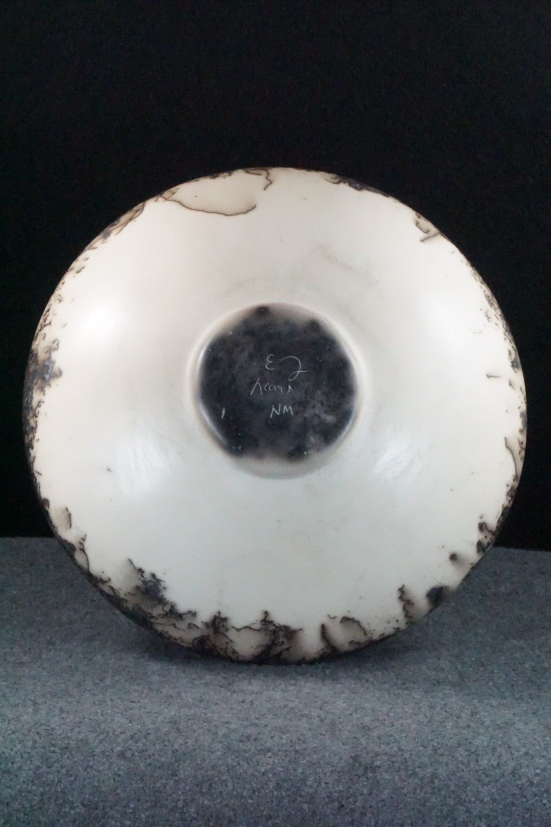 Acoma Pottery - Irvin Louis