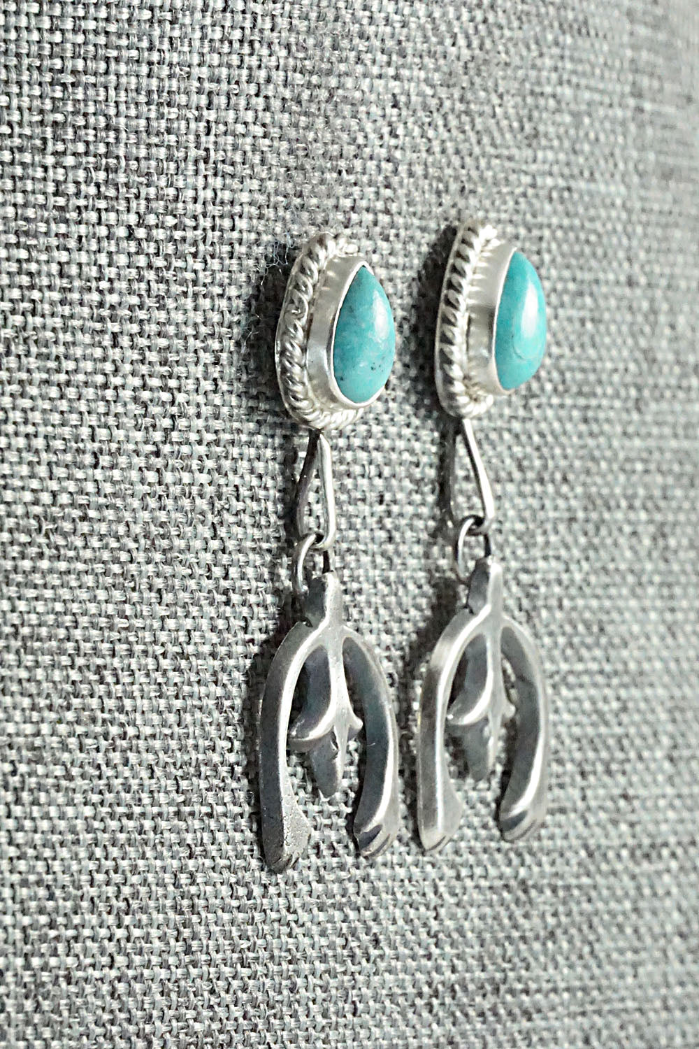 Turquoise & Sterling Silver Earrings - Verley Betone