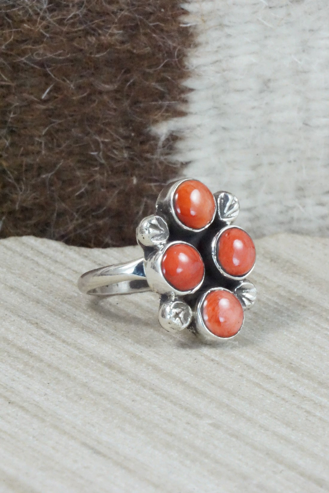 Spiny Oyster & Sterling Silver Ring - Priscilla Reeder - Size 8.25