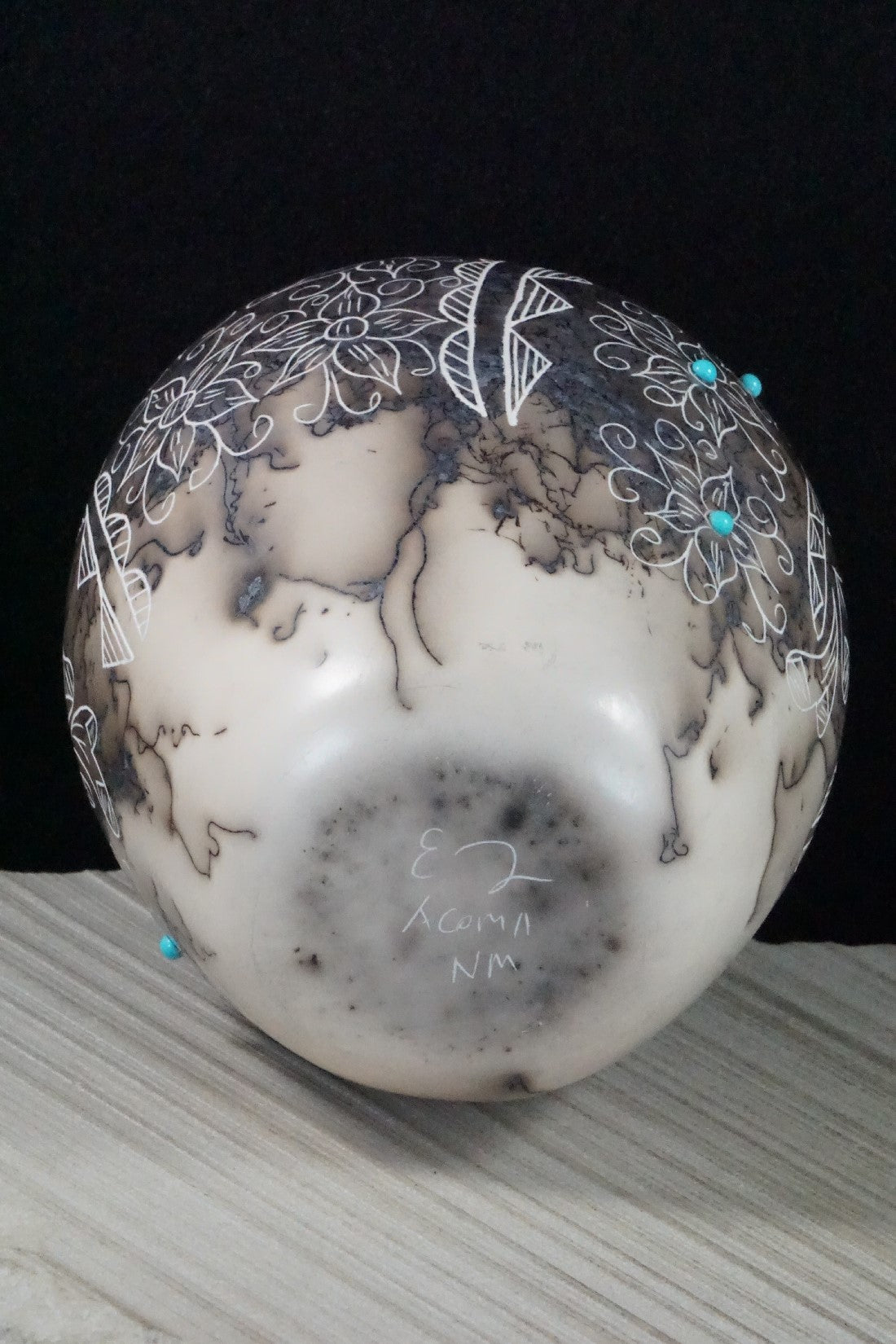 Acoma Pottery - Irvin Louis