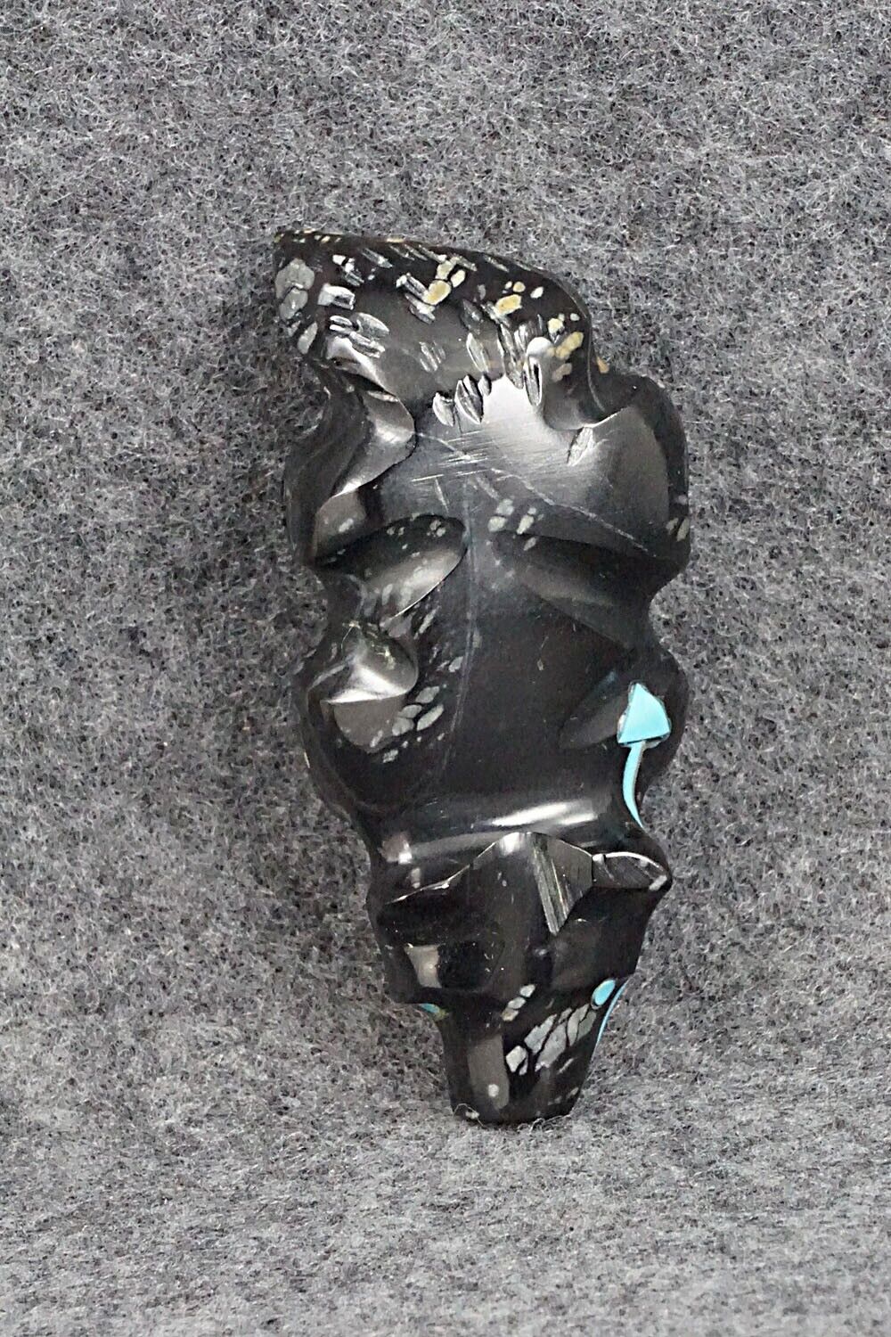 Badger Zuni Fetish Carving - Rodney Laiwakete
