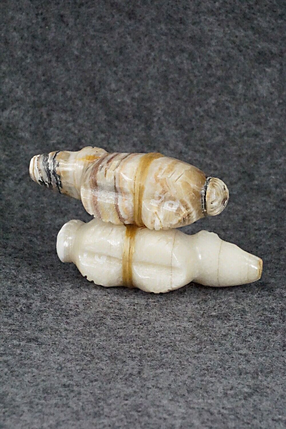 Bear Zuni Fetish Carving - Peter Gasper
