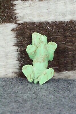 Frog Zuni Fetish Carving - Lance Cheama