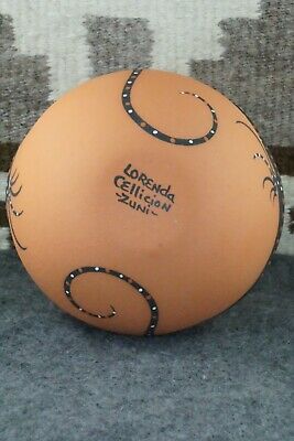 Zuni Pottery - Lorenda Cellicion