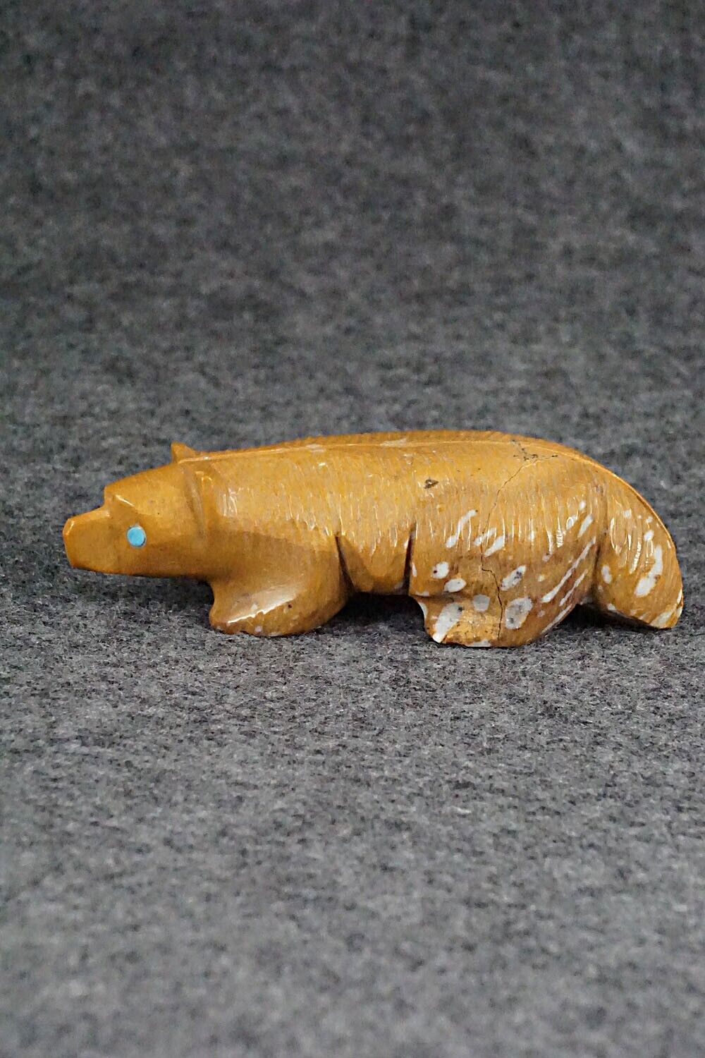 Badger Zuni Fetish Carving - Ronnie Lunasee