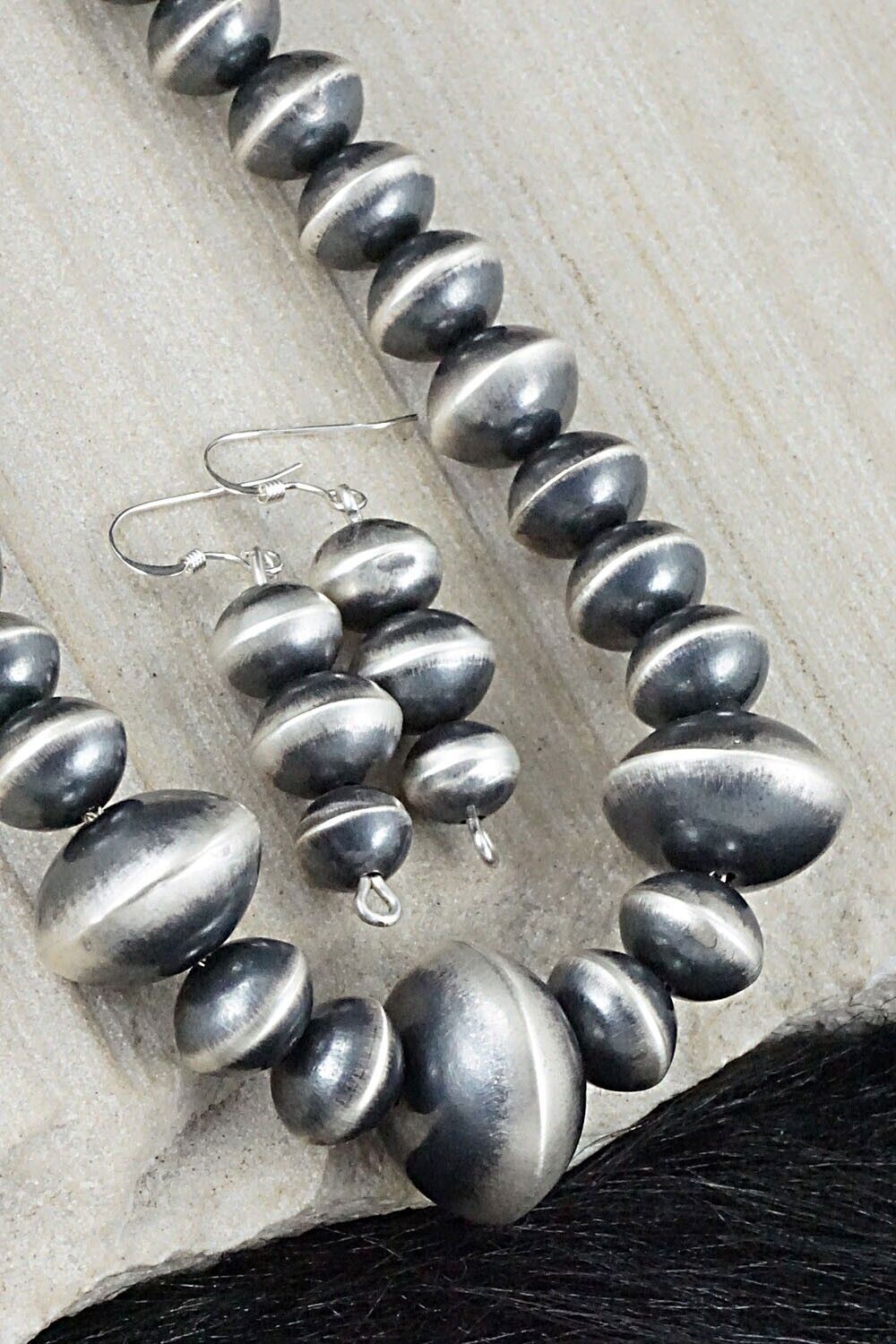 Sterling Silver Navajo Pearl Necklace & Earrings - Presley Haley