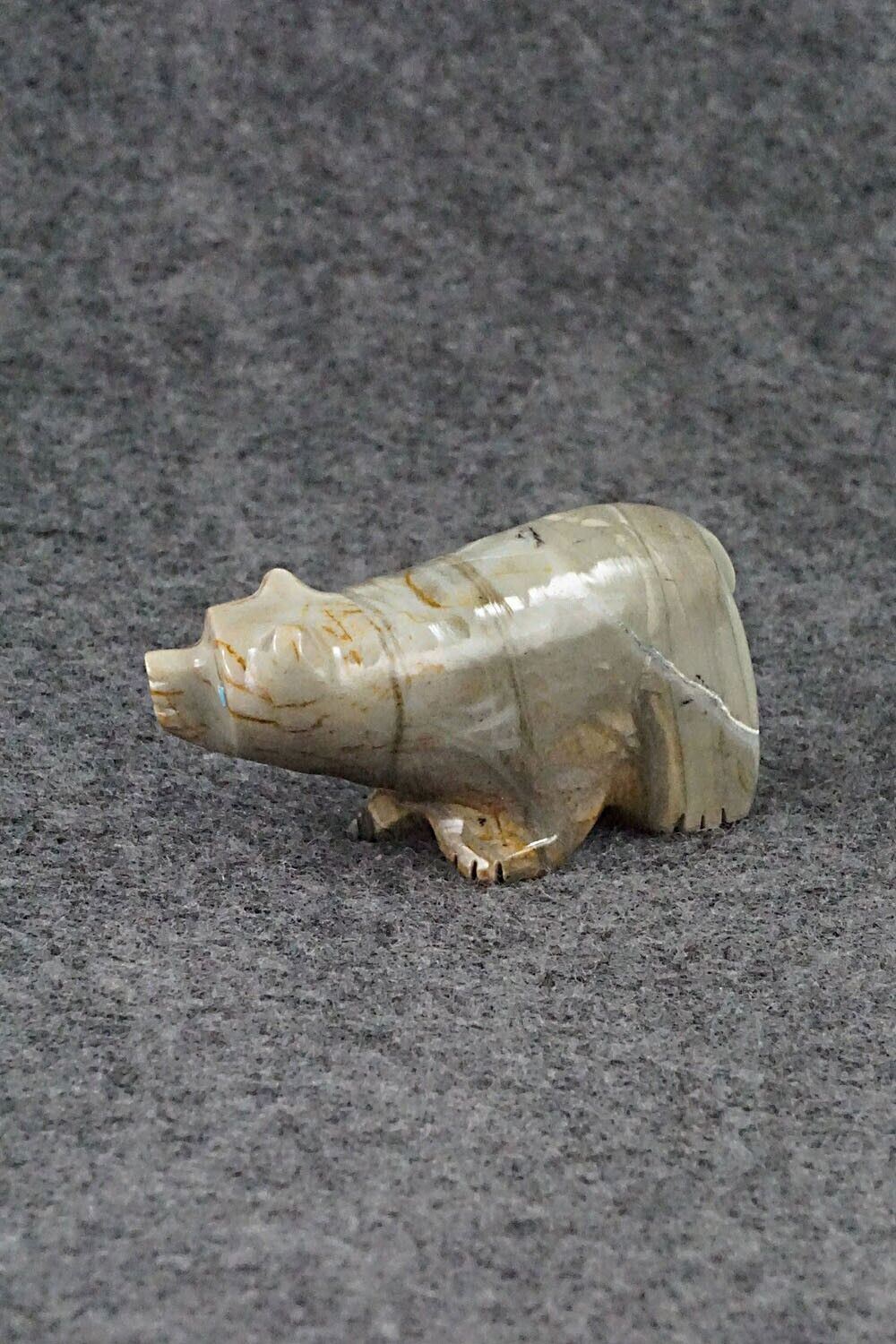 Bear Zuni Fetish Carving - David Chavez
