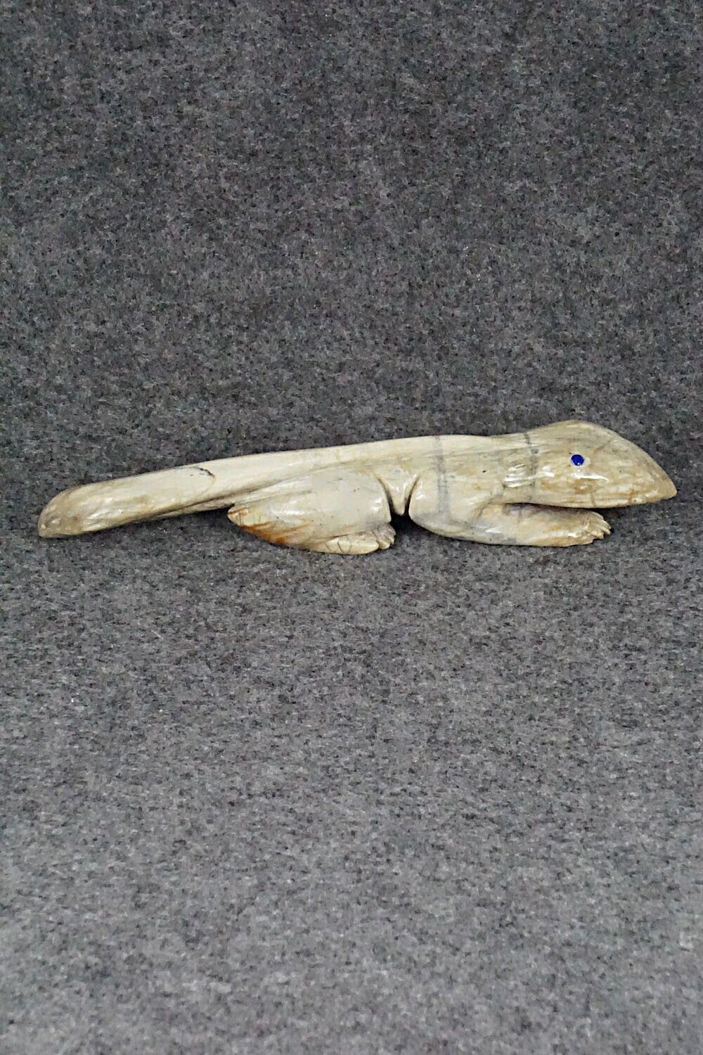 Lizard Zuni Fetish Carving - Jonas Hustito