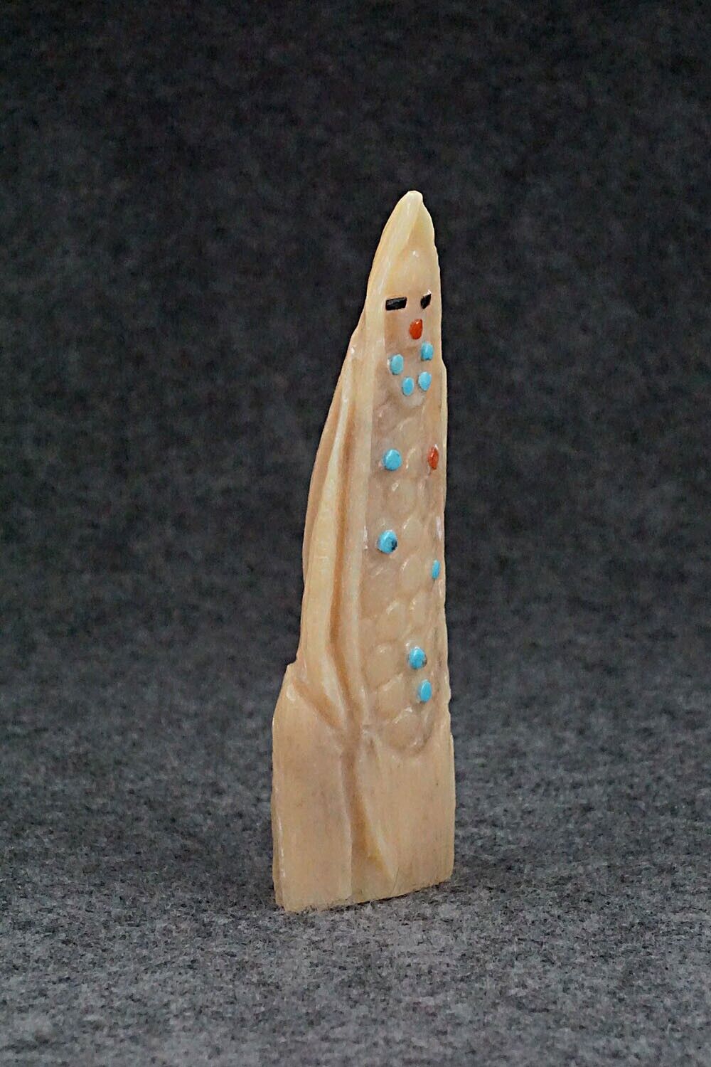 Corn Maiden Zuni Fetish Carving - Derrick Kaamasee