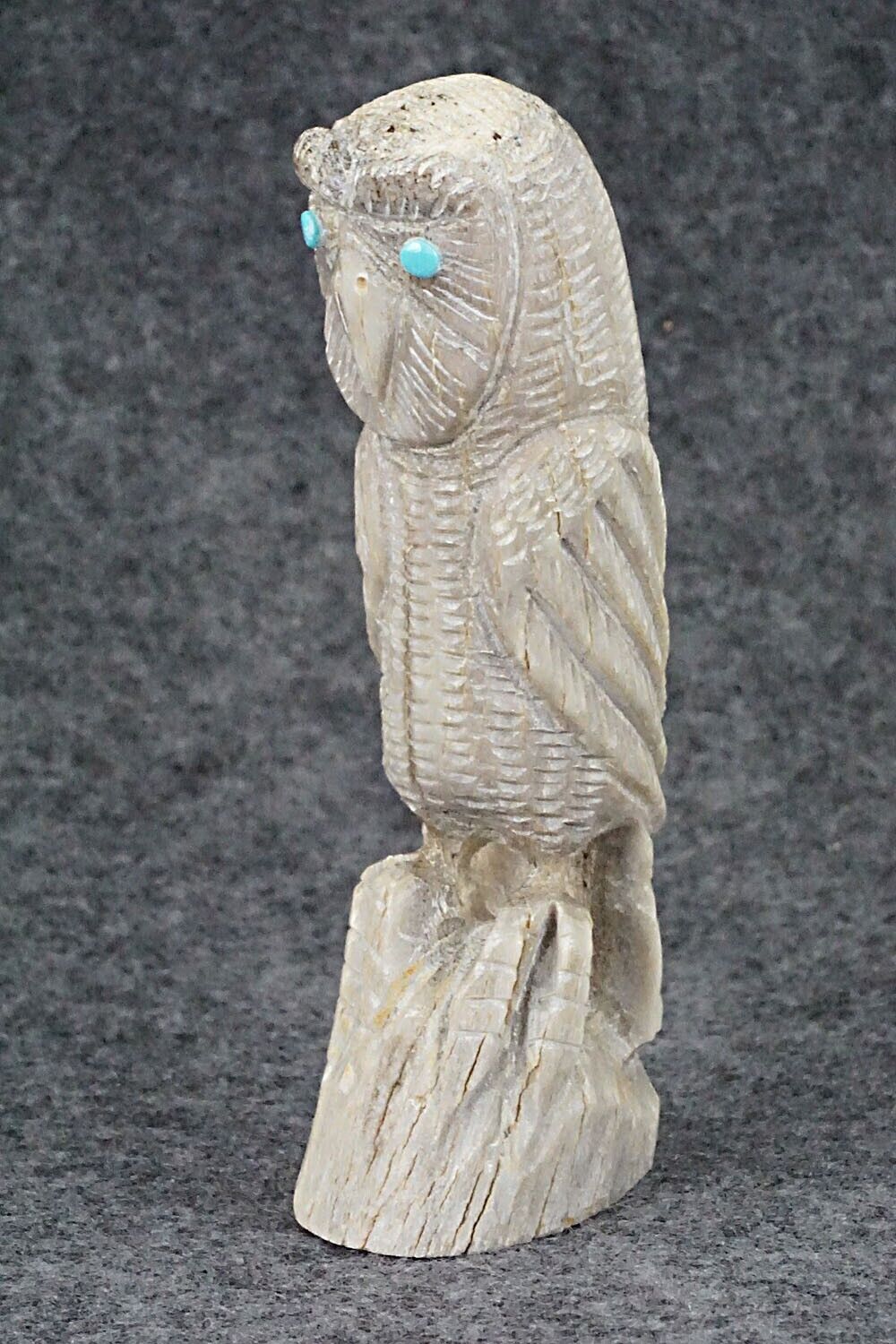 Owl Zuni Fetish Carving - Garrick Weeka