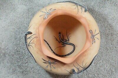 Zuni Pottery - Deldrick Cellicion