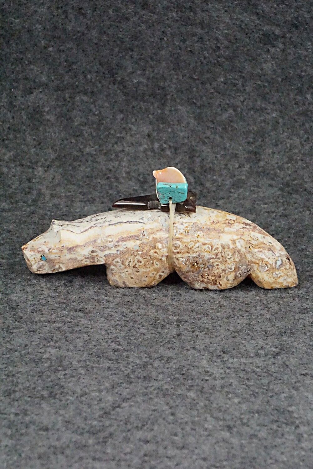 Wolf Zuni Fetish Carving - Michael Mahooty