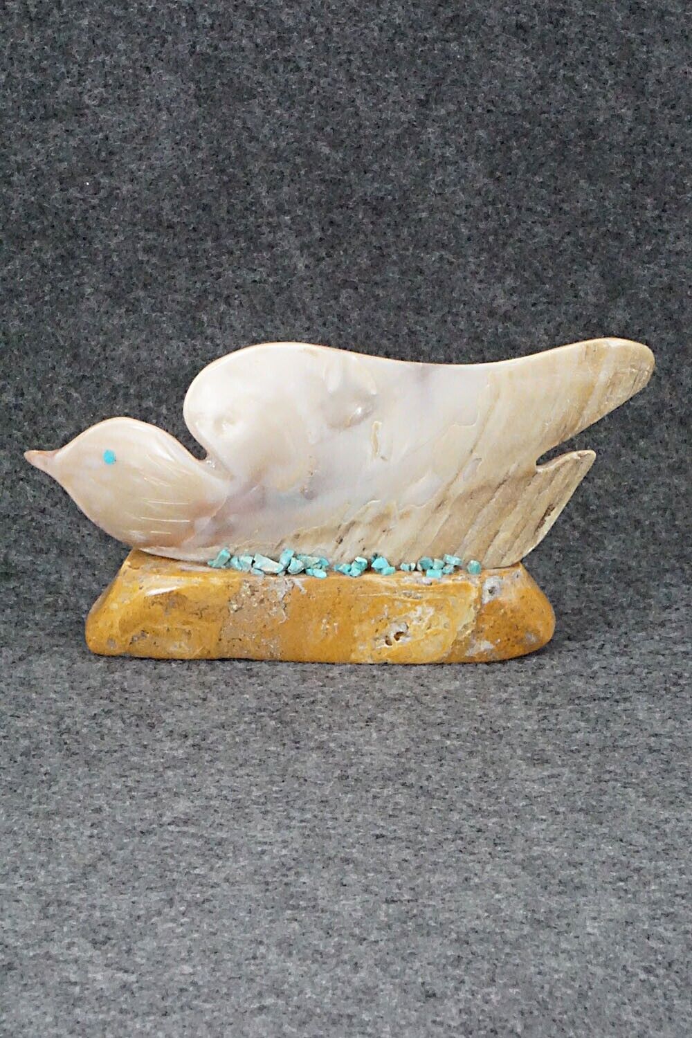 Bird Zuni Fetish Carving - Daniel Chattin