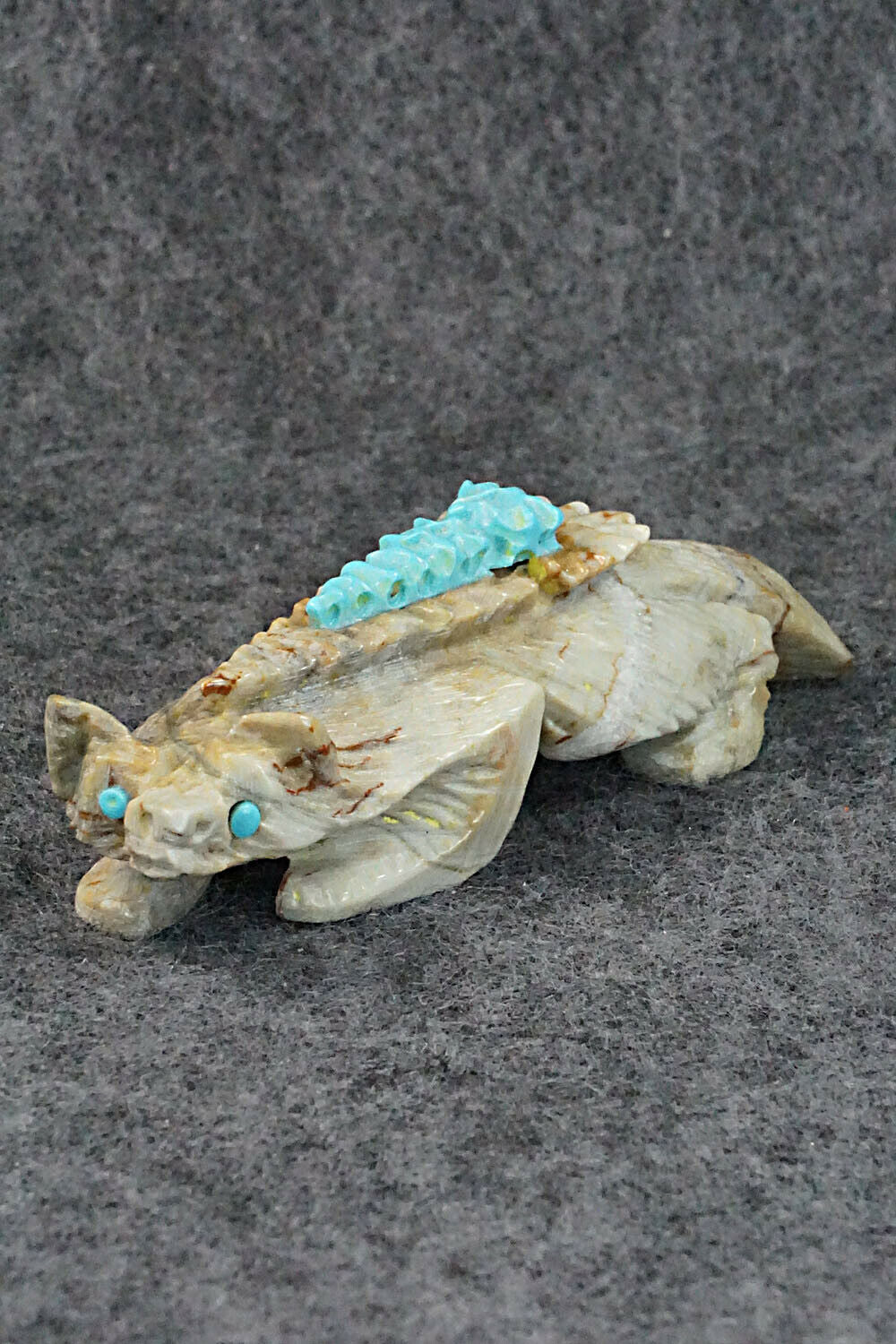 Wolf Zuni Fetish Carving - Alvin Haloo