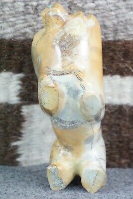 Lion Zuni Fetish Carving - Enrike Leekya