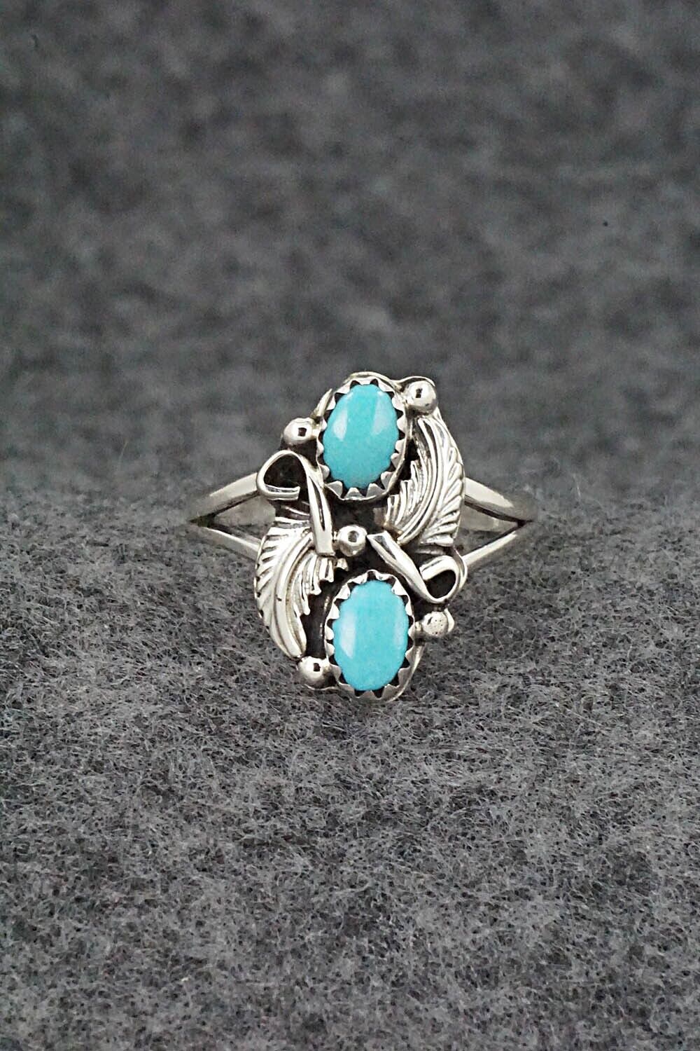 Turquoise & Sterling Silver Ring - William Begay - Size 7.5