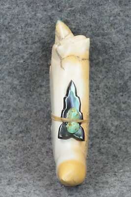 Wolf Zuni Fetish Carving - Enrike Leekya