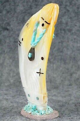 Corn Maiden Zuni Fetish Carving - Vickie Quandelacy