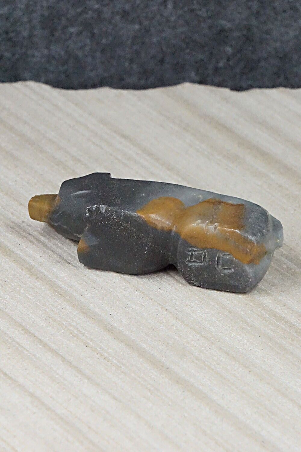 Bear Zuni Fetish Carving - Cheryl Beyuka