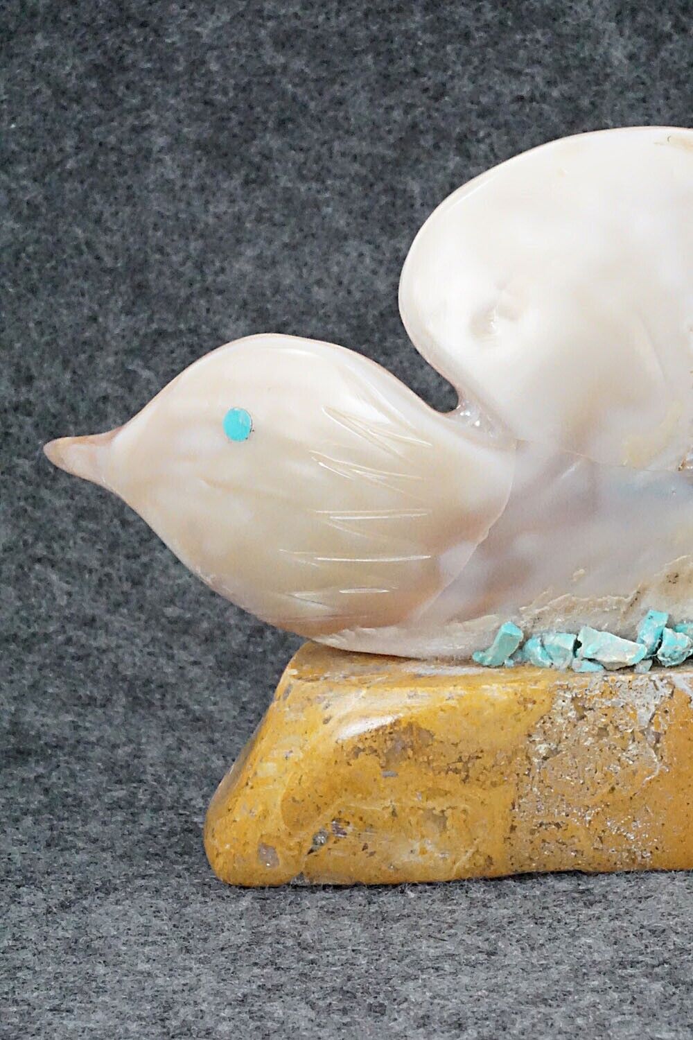 Bird Zuni Fetish Carving - Daniel Chattin