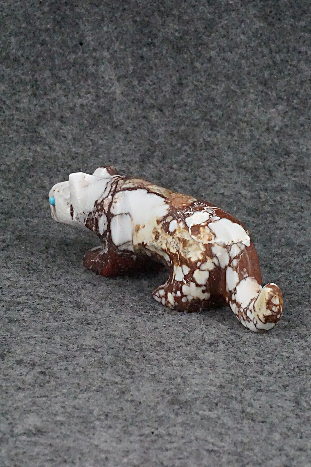 Mountain Lion Zuni Fetish Carving - Ronnie Lunasee