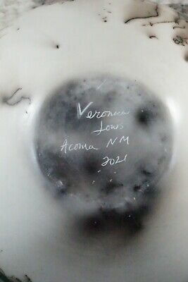 Acoma Pottery - Veronica Lewis
