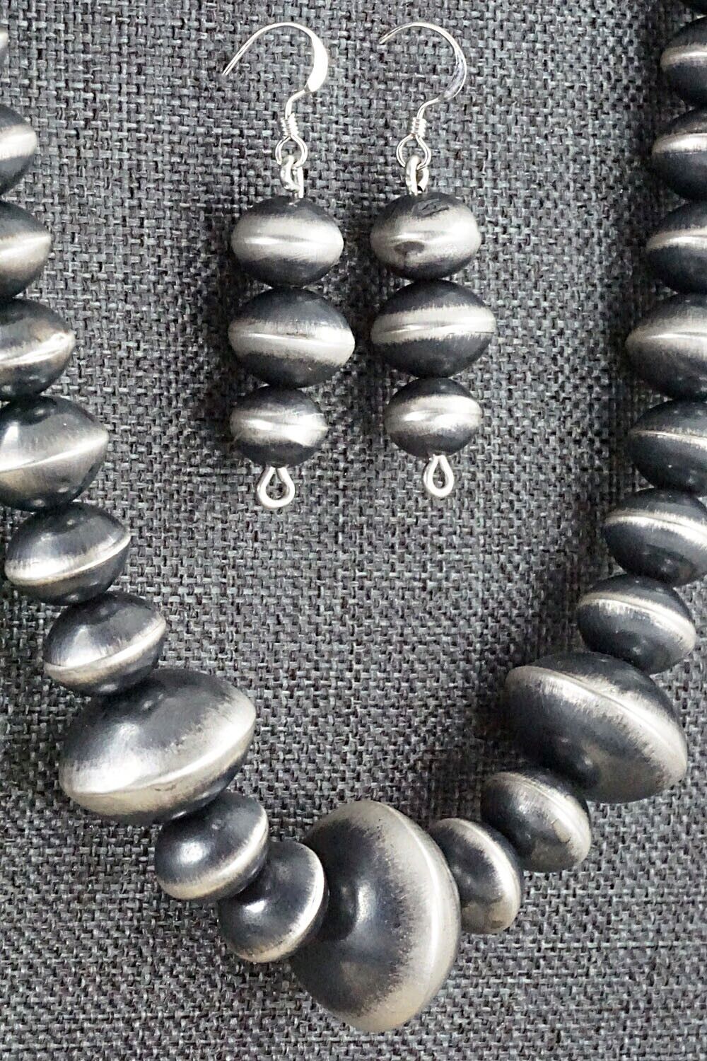 Sterling Silver Navajo Pearl Necklace & Earrings - Presley Haley
