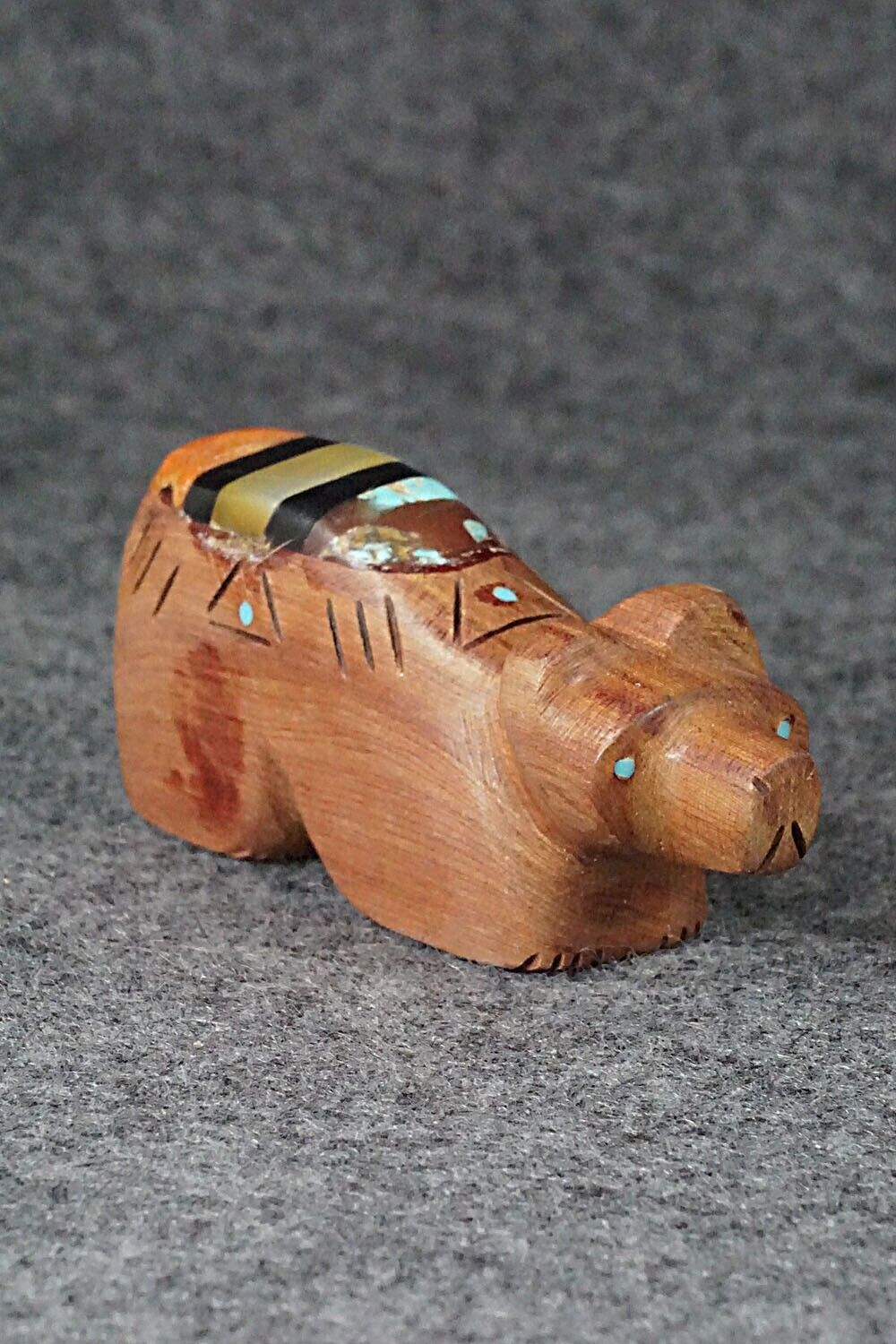Bear Zuni Fetish Carving - Brandon Phillips