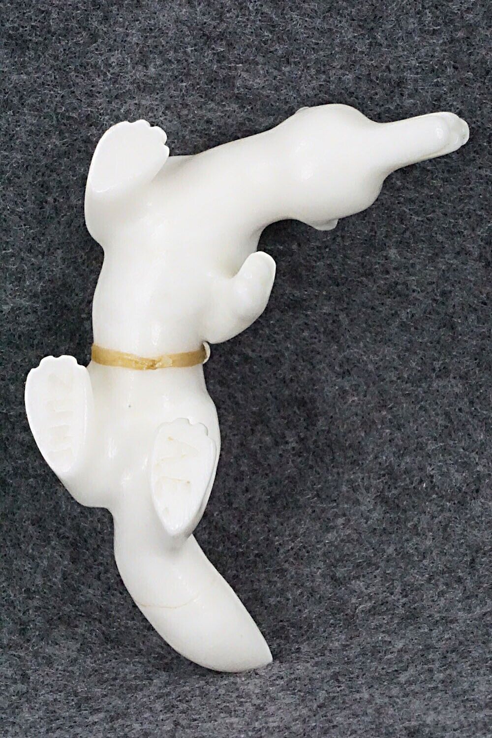 Wolf Zuni Fetish Carving - Albert Eustace