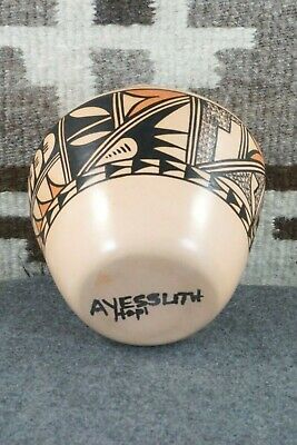 Hopi Pottery - Alta Yesslith